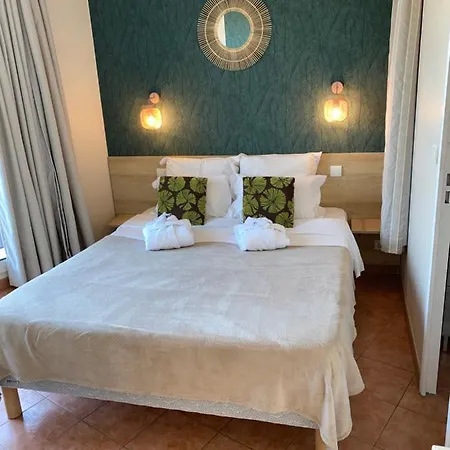 Rooftop- Jacuzzi - Terrasse - Parking Apartment Antibes